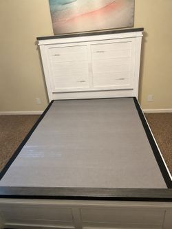 Bedroom Set- Queen