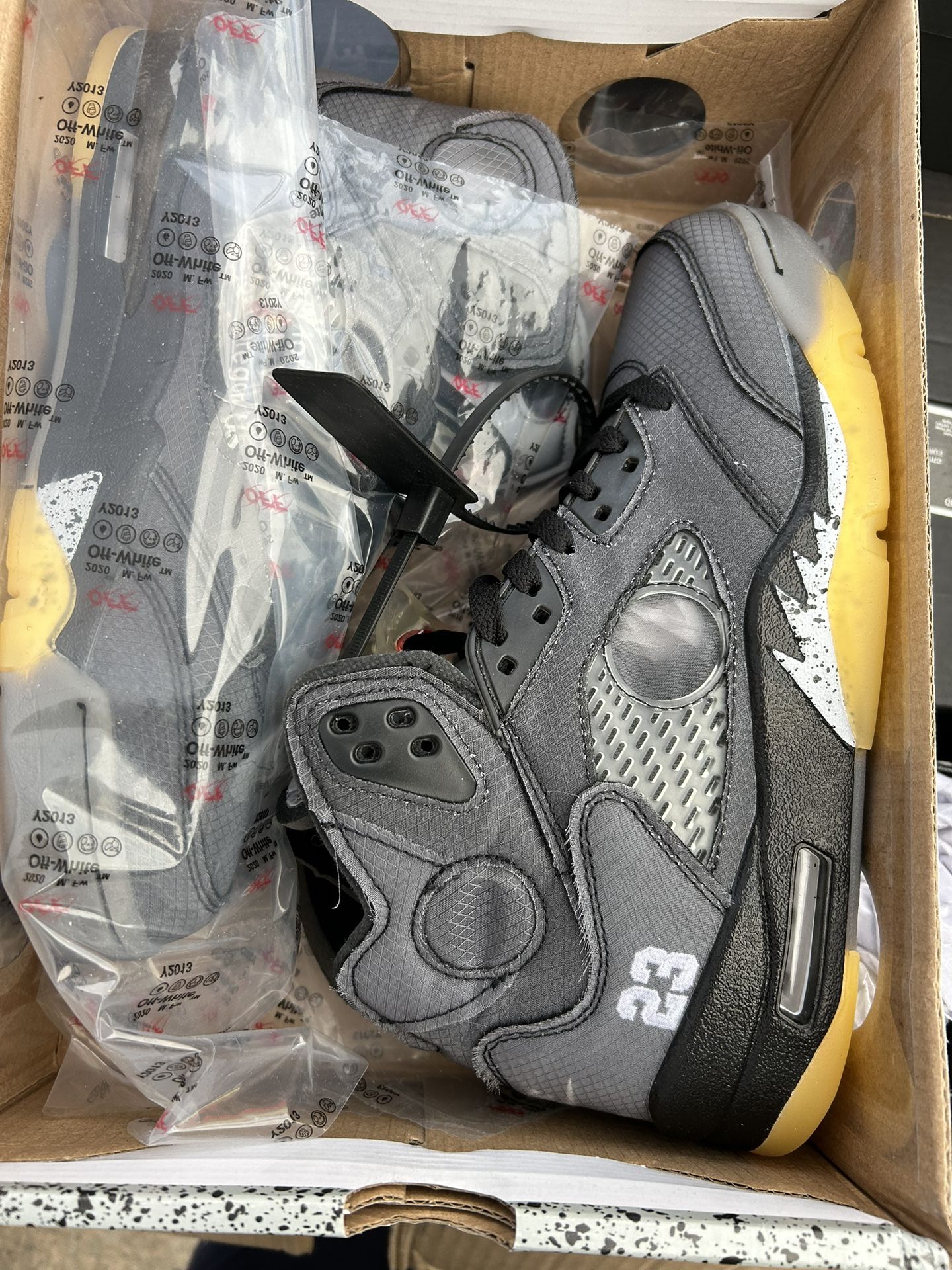 Off White Jordan 5