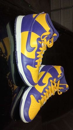 2 pairs used shoes