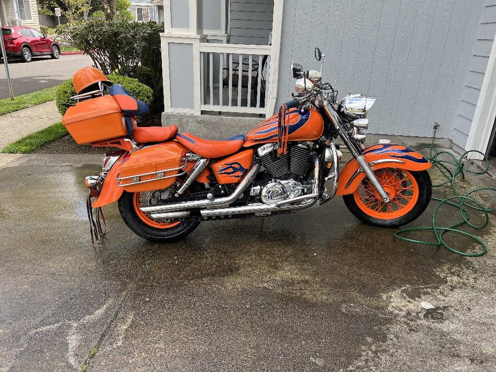 1998 Honda 1100 Cc auro