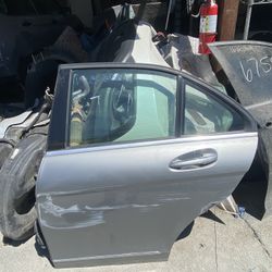 2008-2014 Mercedes Benz C Class C300 Left Driver Rear Door