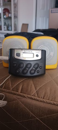 WALKMAN PORTABLE RADIO