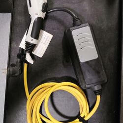 BMW EV Portable Car Charger Cable 