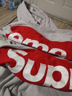 Supreme Hoodie Sweater
