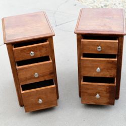 Solid Wood Vintage End Tables – Set of 2 – 