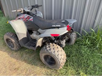 Polaris phoenix 200
