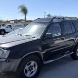 2003 Nissan Xterra – Mechanic Special / Needs Tow About 186,000 miles. NOT RUNNING. Battery is dead. This is a mechanic special or parts vehicle — bri