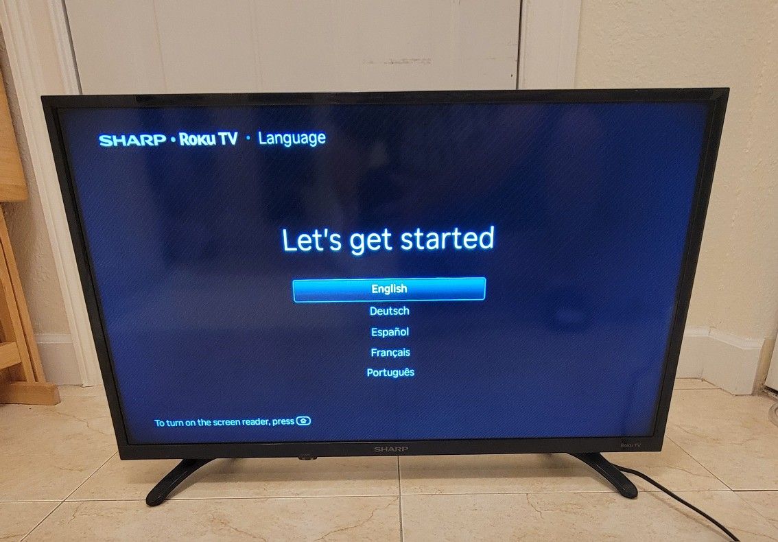 Sharp 32" Roku LCD 720P HDTV