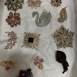 Brooch Pin Each $4
