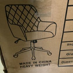 Leather Swivel Office Chai