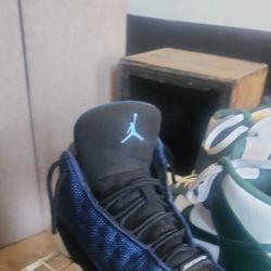 Jordan 12s Blue Size 11
