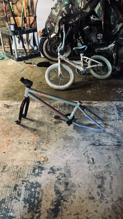 Bmx frame