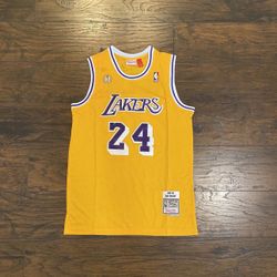 Lakers Throwback Jersey