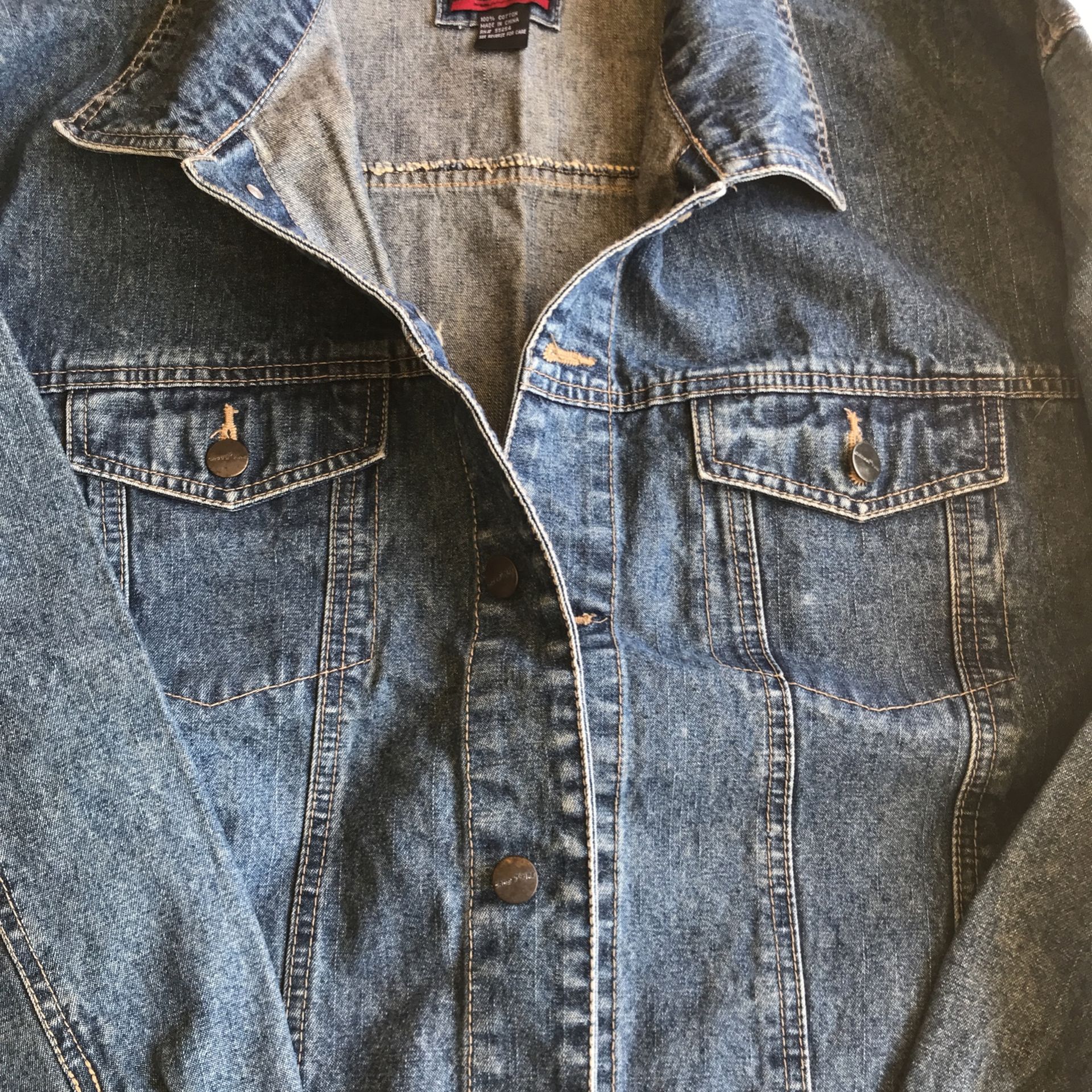 Men’s Large Denim Jacket 