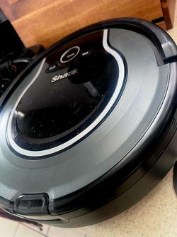 Shark ION ROBOT 750 Vacuum Cleaner