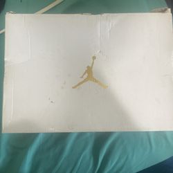 Jordan 1 French Blue Gym Red White Box with Gold Jumpman Logo