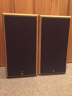 ukuelige Afdeling Pas på Set of 2 JBL 2600 Floor Bookshelf Speakers for Sale in Schaumburg, IL -  OfferUp