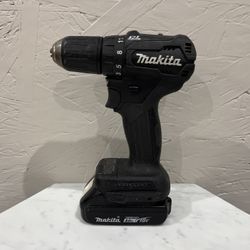 Makita Drill With Battery 