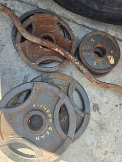 Olympic curl bar and plates