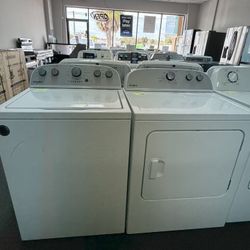 Whirlpool Washer And Dryer Set 