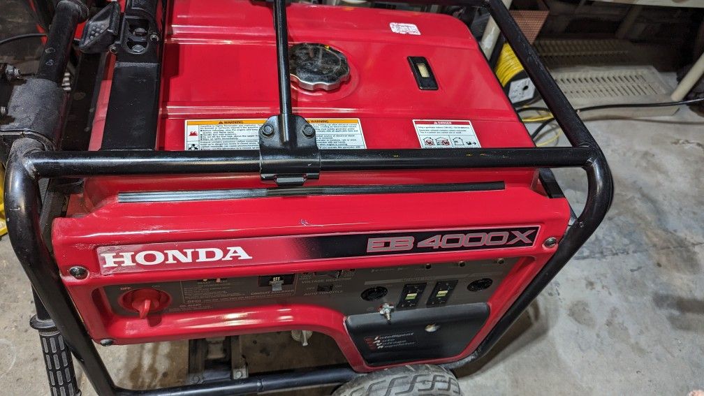 HONDA EB4000X 4000W GENERATOR for Sale in Hemet, CA OfferUp