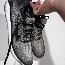Nike Flyknit Runner 