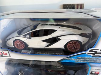 Toy Lambhorghini Sian toy car 1/28 new