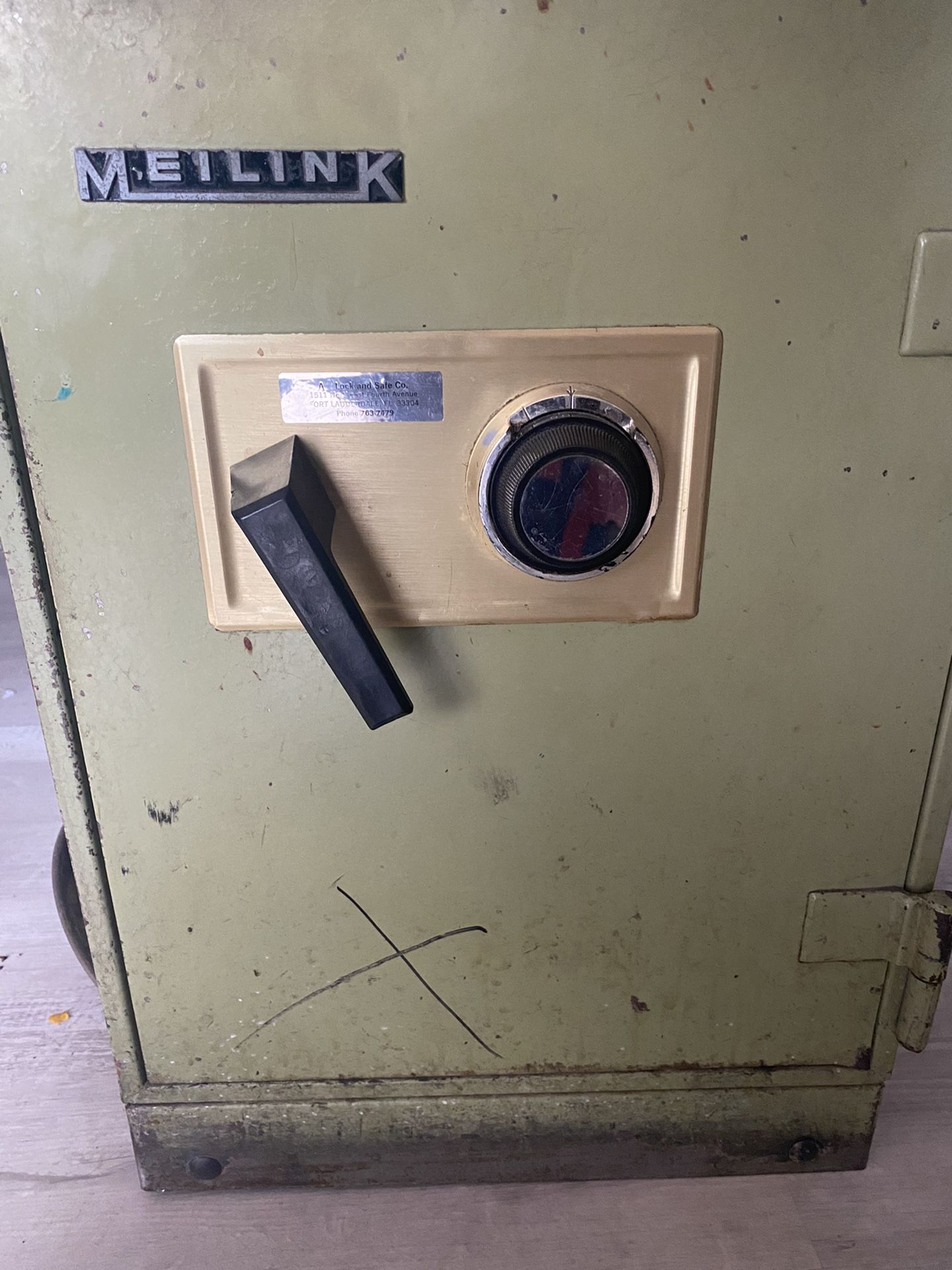 MEILINK F1D Heavy Duty Fire Resistant Floor Safe - Combination