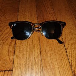 RayBan Clubmaster 