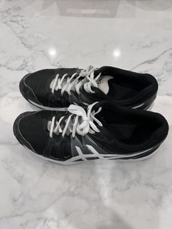 ASICS Gel Upcourt Volleyball Shoes
