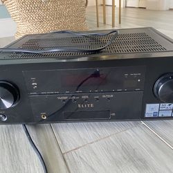 Pioneer elite 7.2 Channel And Two Zone Receiver 