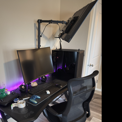 40” roku tv, DPS desk & chair