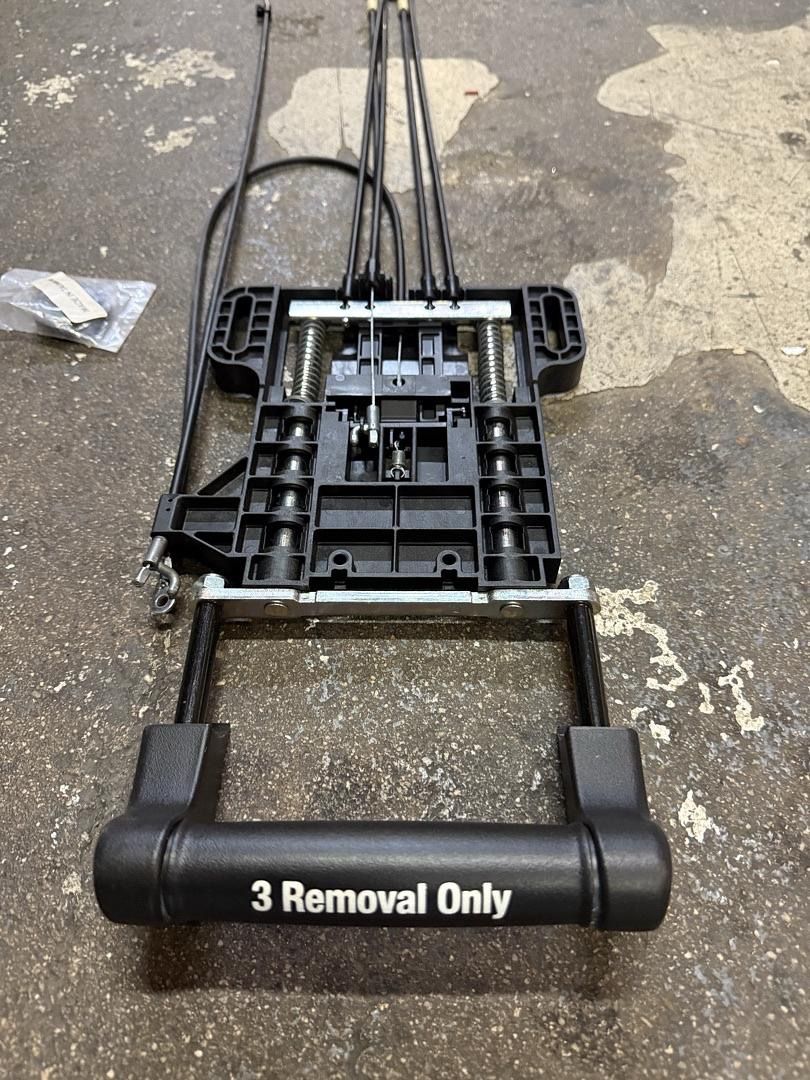 07-14 chevy tahoe / suburban / gmc yukon / cadillac escalade Folding Seat Release Cable