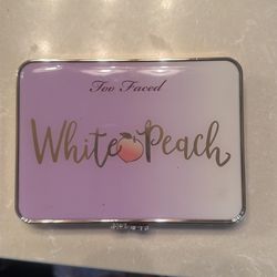 TOO FACED WHITE PEACH EYE SHADOW