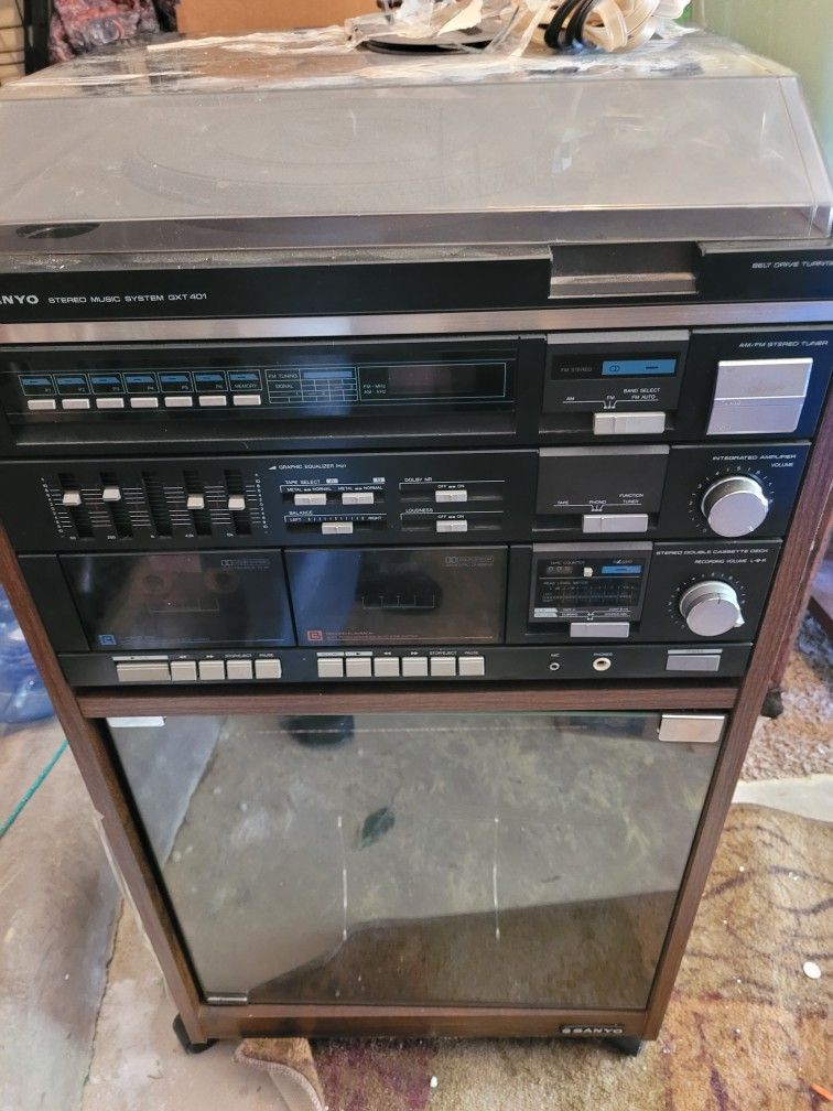 Sanyo Stereo Music System GXT 401