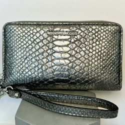 Michael Kors Grey Python Embossed Leather Multi Function Wristlet Phone Case EUC