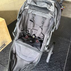 Bob Jogging Stroller - Like New