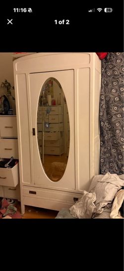 White Wardrobe with mirror