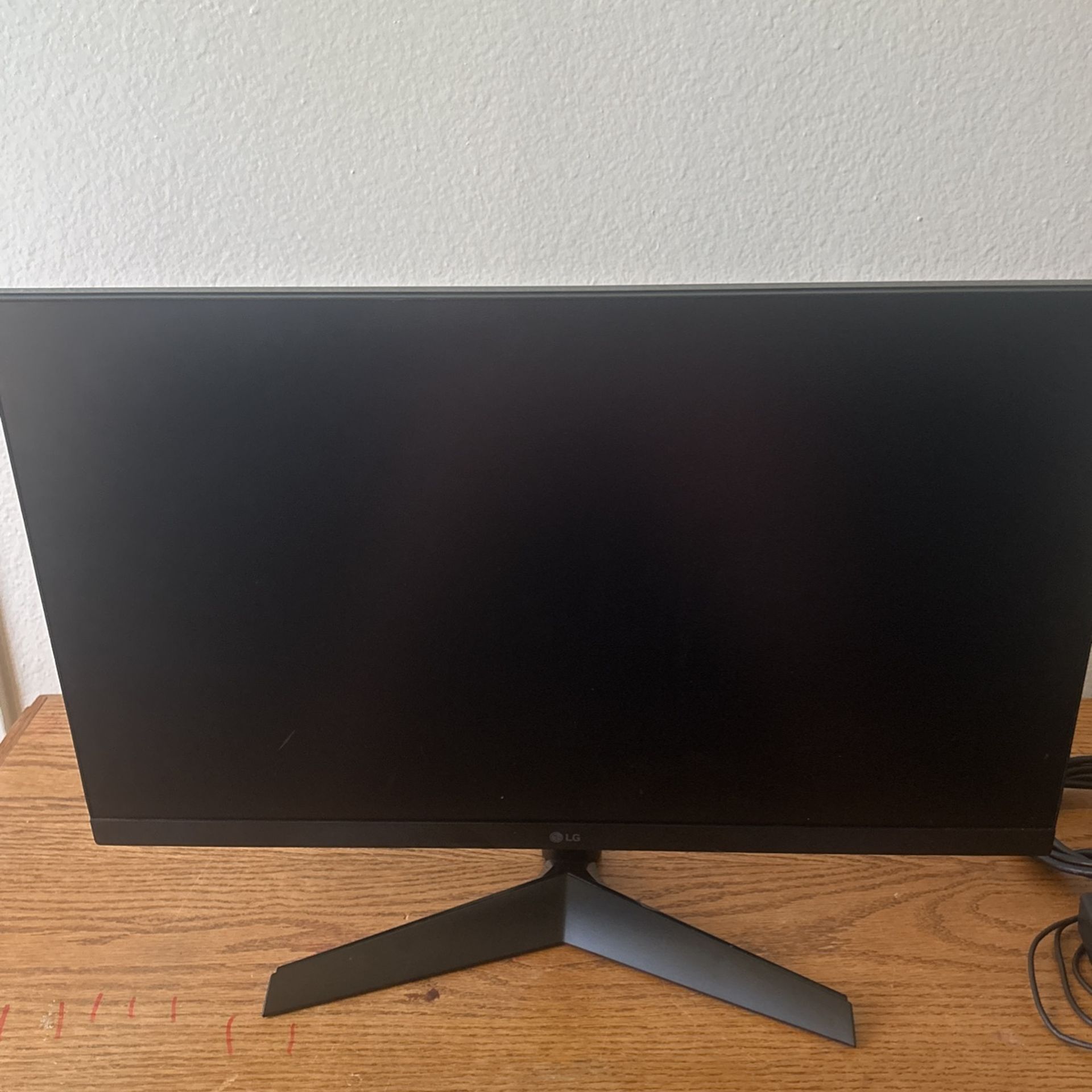 LG 144HZ gaming monitor