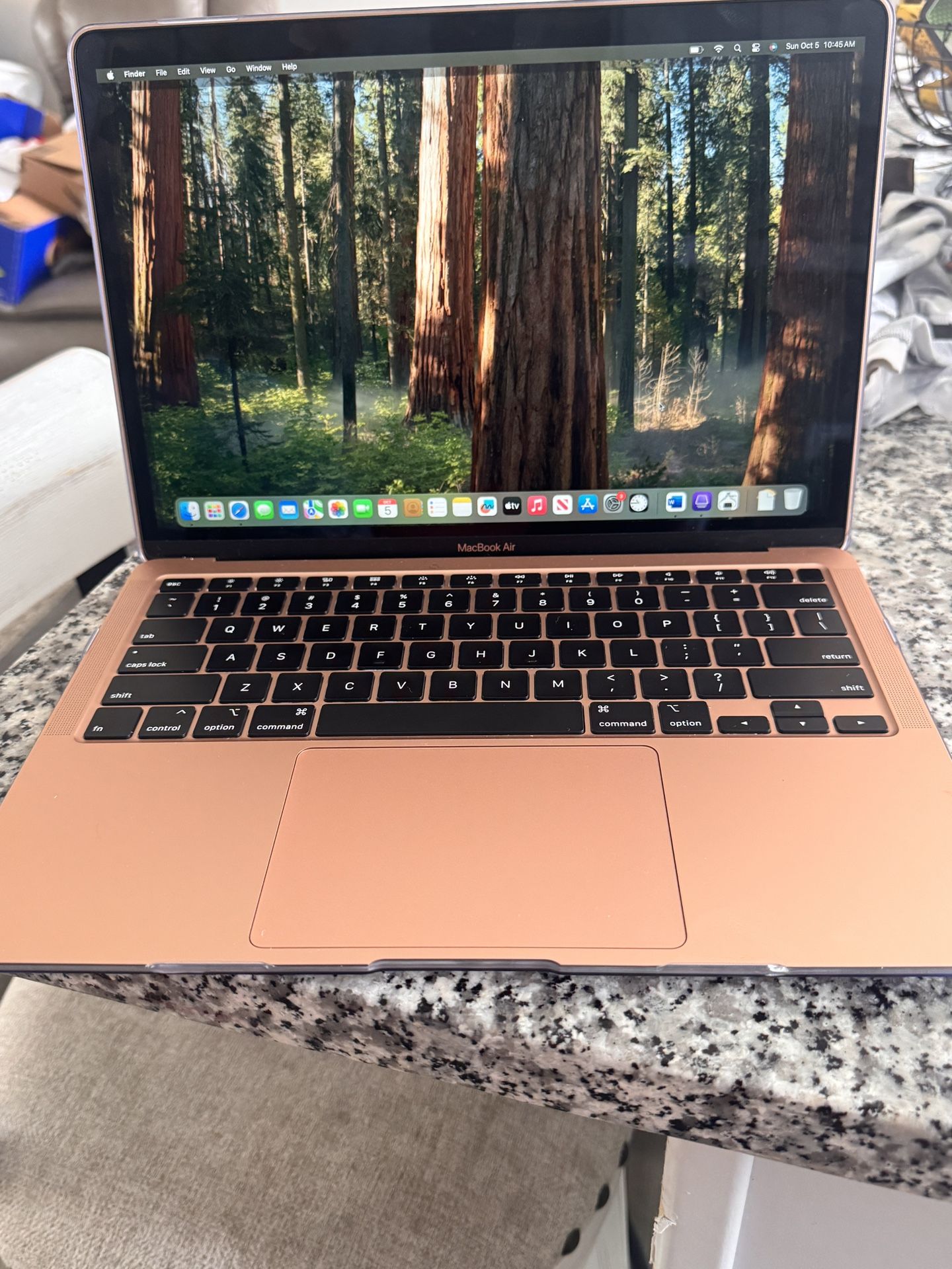 2020 MacBook Air W/Case