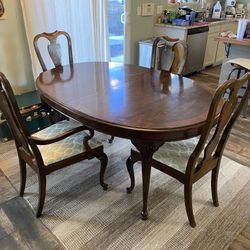 Drexel Heritage Wooden Dining Table