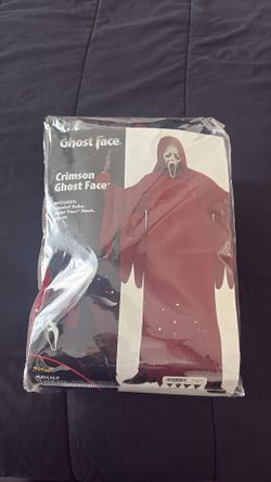 Ghostface costume “crimson”
