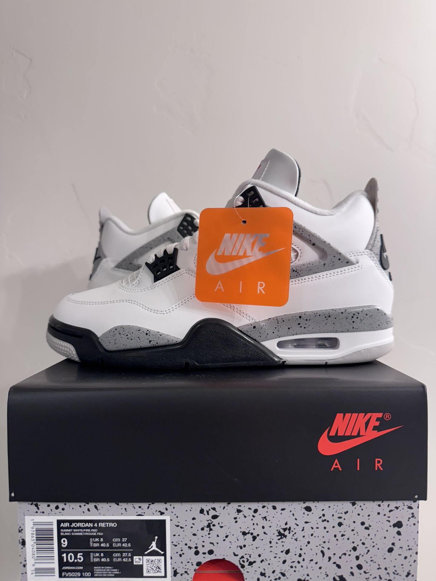 Jordan 4 “White Cement” Size 9