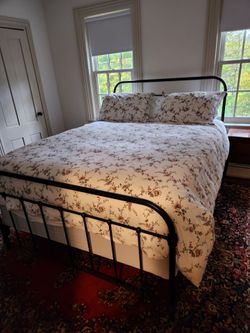 Black Metal Queen Bed Frame