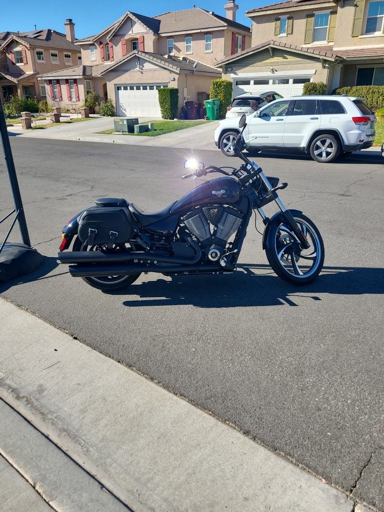 2015 Victory Vegas 8-Ball