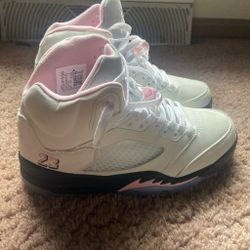 Jordans Look Brand New 