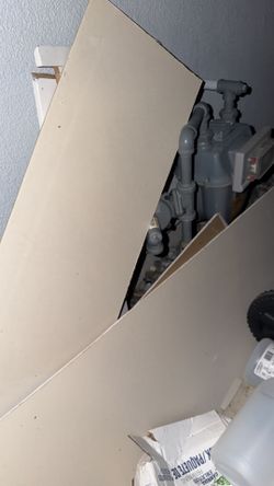 Free Sheet ROCk Free Boxes Stacked 