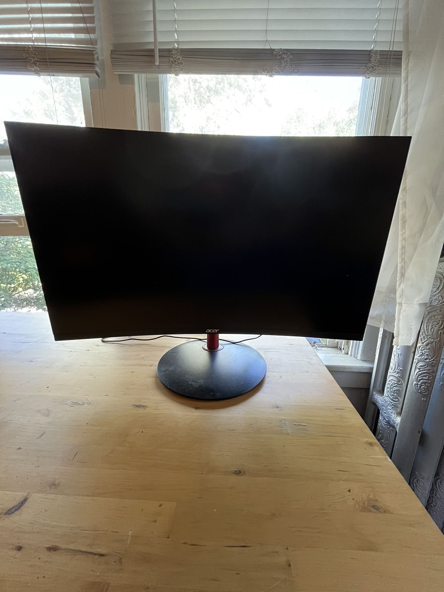 Acer Nitro 27” Curved Gaming Monitor