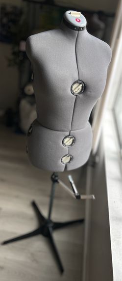 Singer Adjustable Mannequin