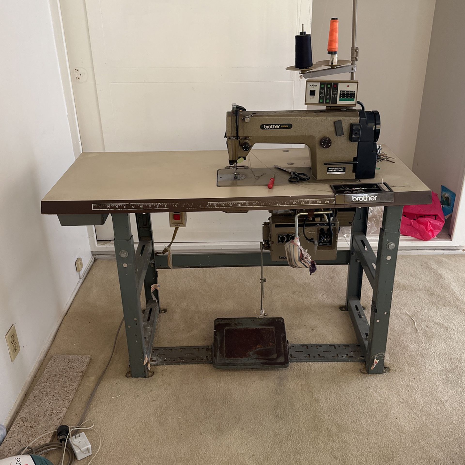 Brother PE800 Embroidery Machine for Sale in Los Angeles, CA - OfferUp